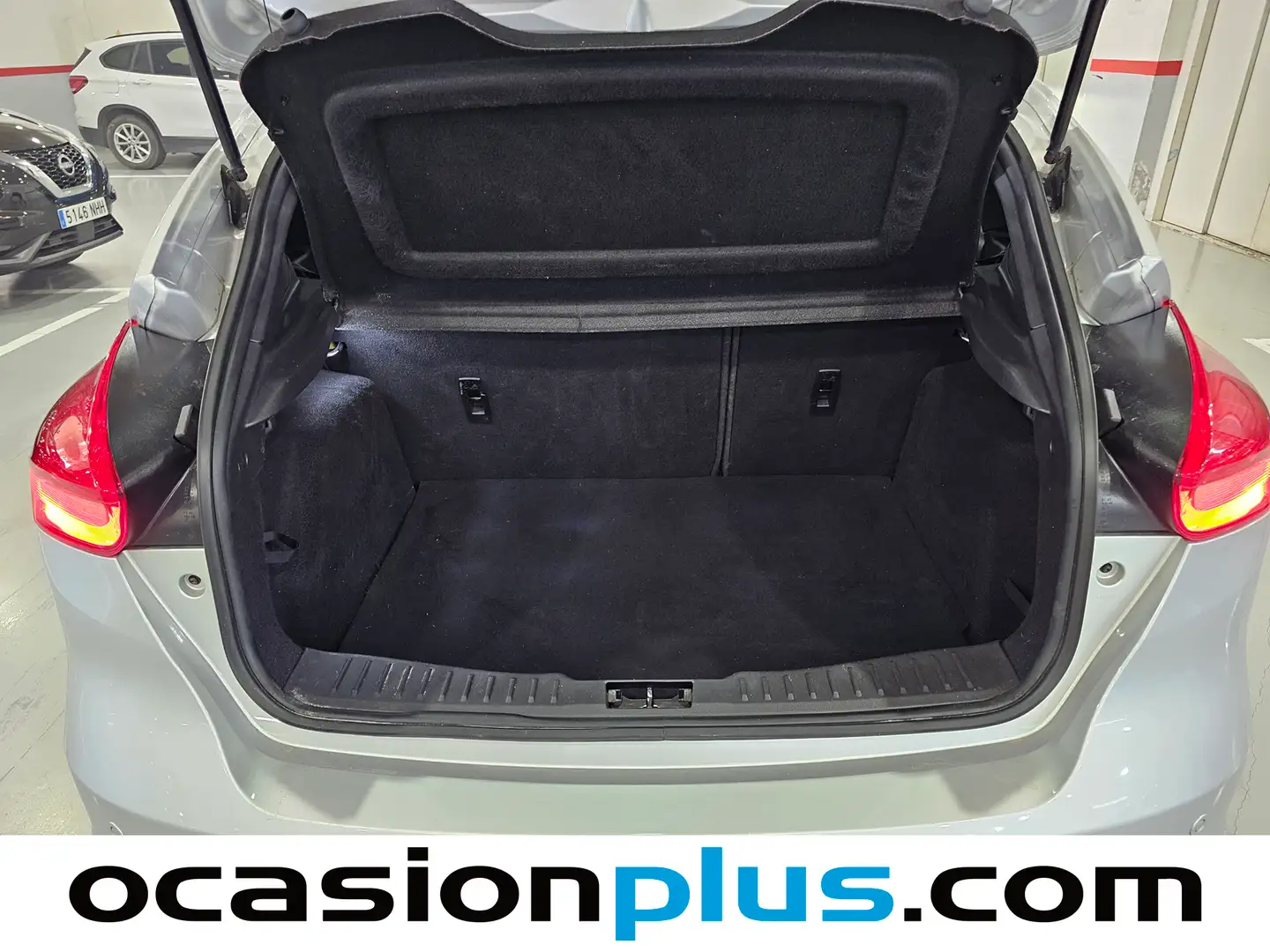 Foto Ford Focus Ford Focus 1.0 Ecoboost ST-Line Black&Red (125 CV)