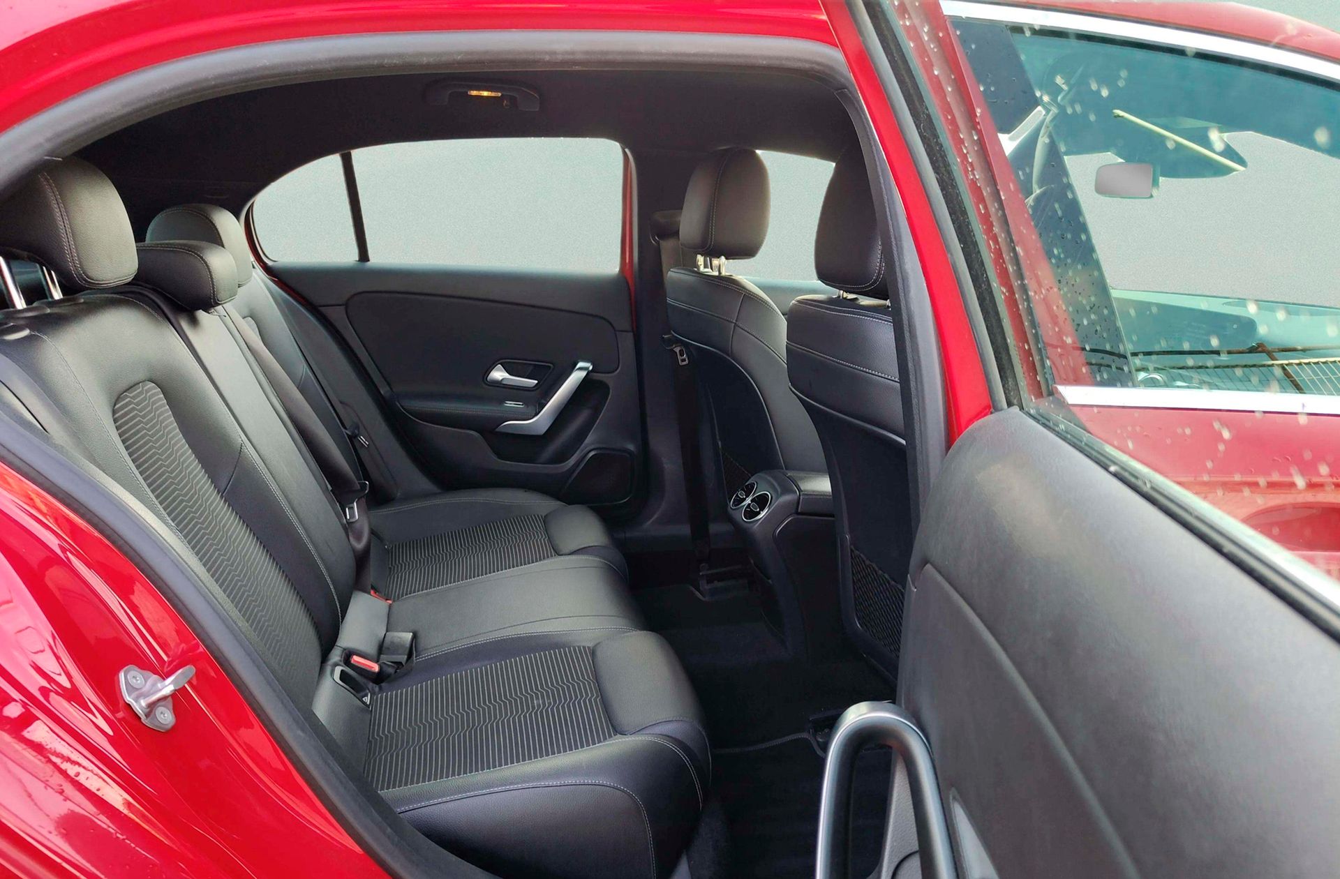 Mercedes-Benz Clase A 180 d - foto 18