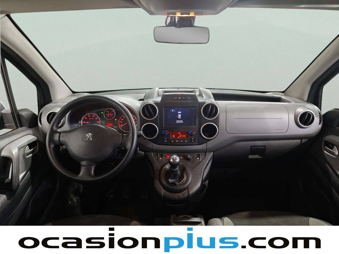 Peugeot Partner Peugeot Partner Tepee Combi 1.2 PureTech Adventure Edition (110 CV) de ocasión
