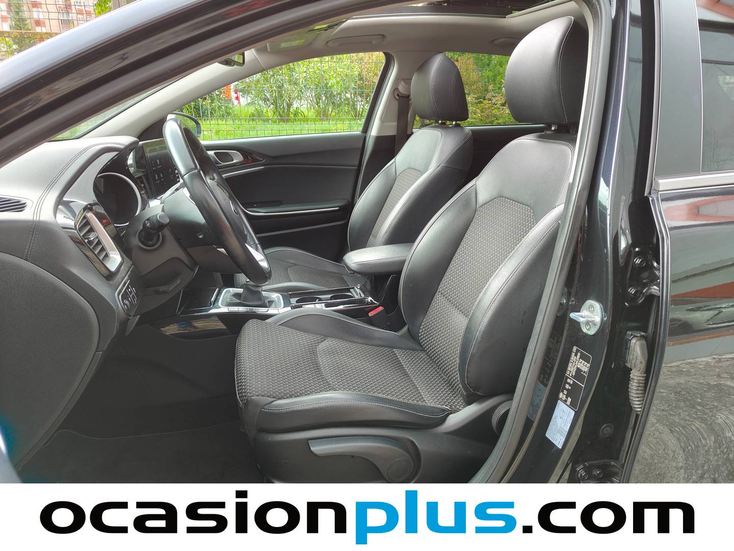 Extras del KIA Ceed KIA Ceed 1.0 T-GDi Launch Edition (140 CV)
