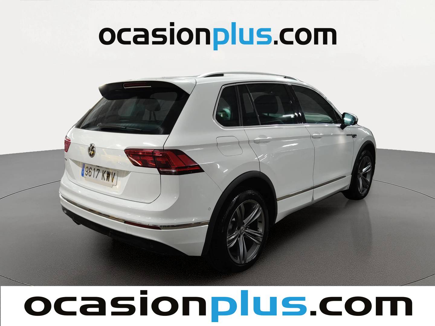 Foto trasera Volkswagen Tiguan Volkswagen Tiguan Sport 2.0 TDI (150 CV) DSG Pack R-line derecha