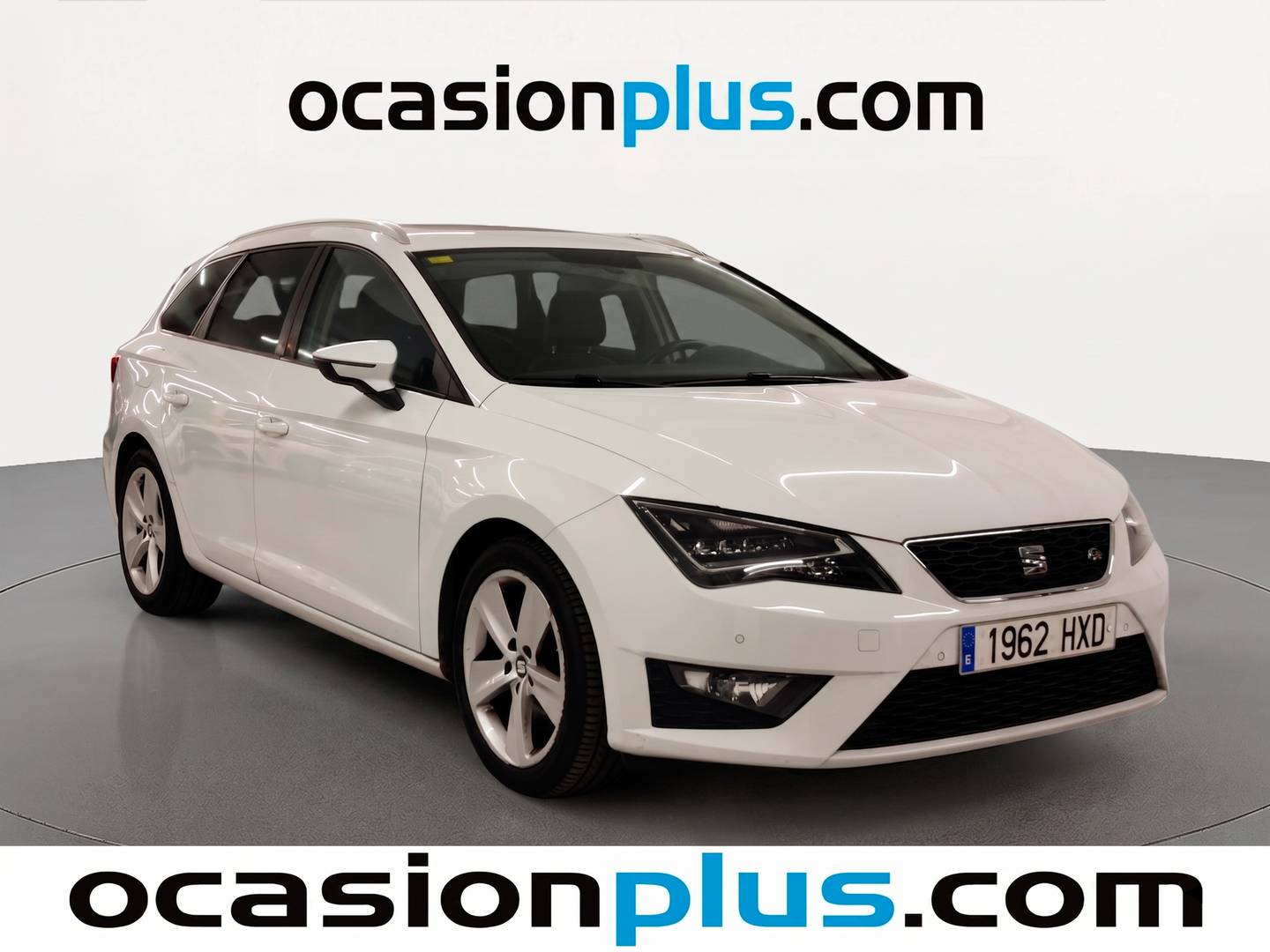 Foto delantera Seat León Seat León ST ST 2.0 TDI S&S FR DSG (184 CV) derecha