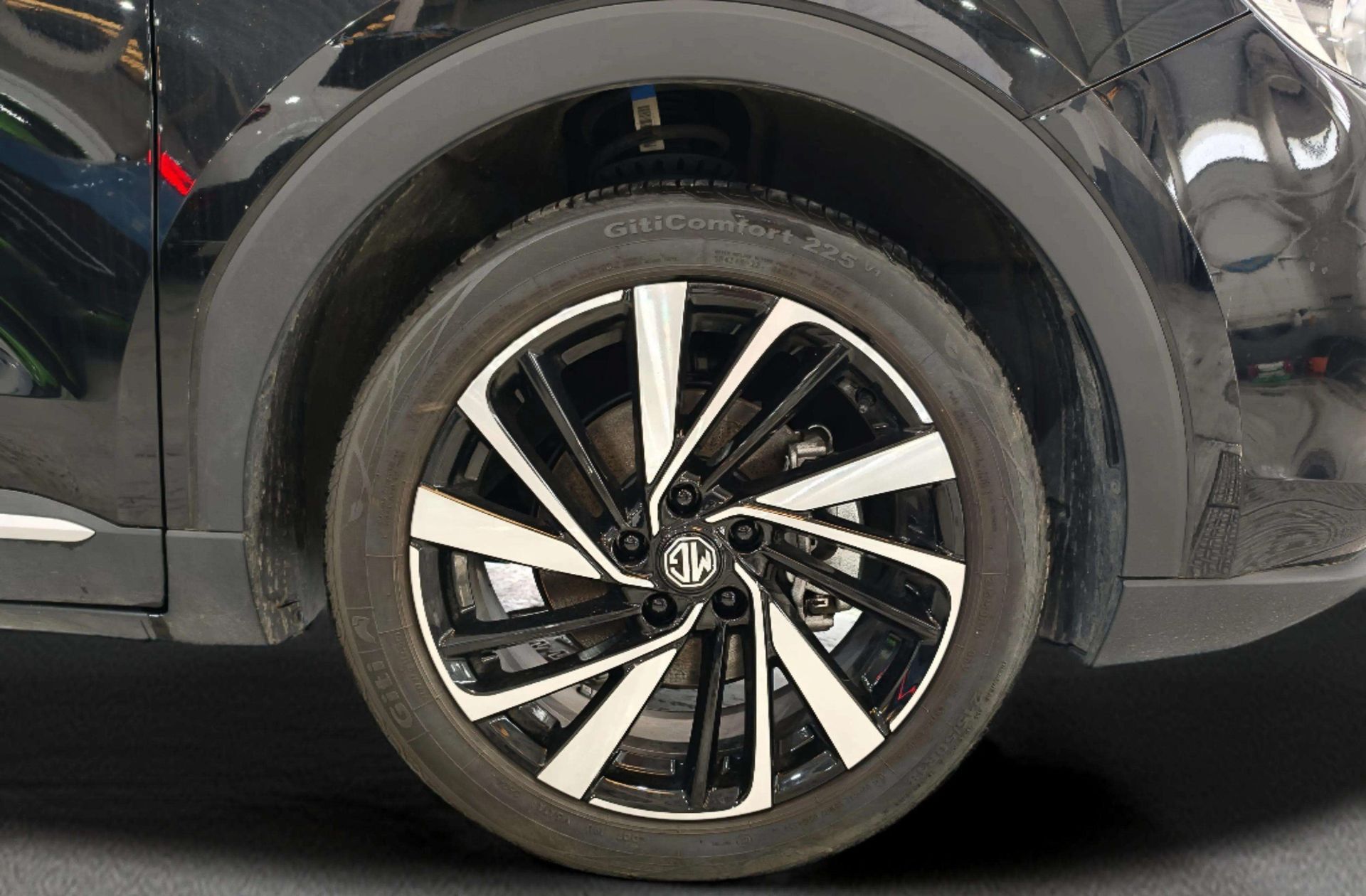 MG ZS 1.5 Hybrid+ Luxury - foto 35