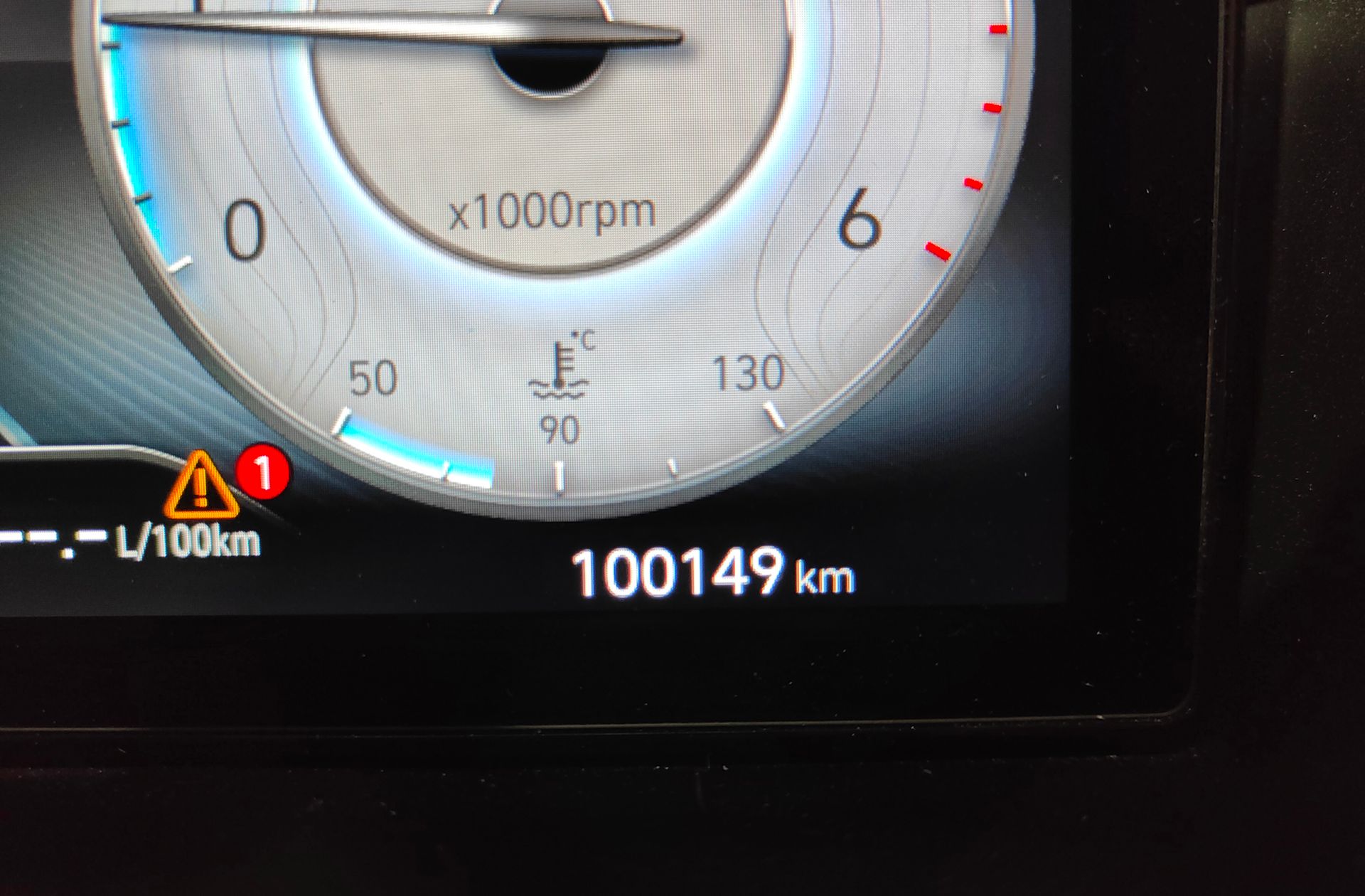 Hyundai Tucson 1.6 CRDi Maxx - foto 9