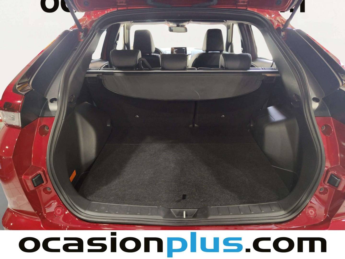 Fotos maletero Mitsubishi Eclipse Cross Mitsubishi Eclipse Cross 2.4 PHEV Kaiteki 4WD Auto (188 CV)