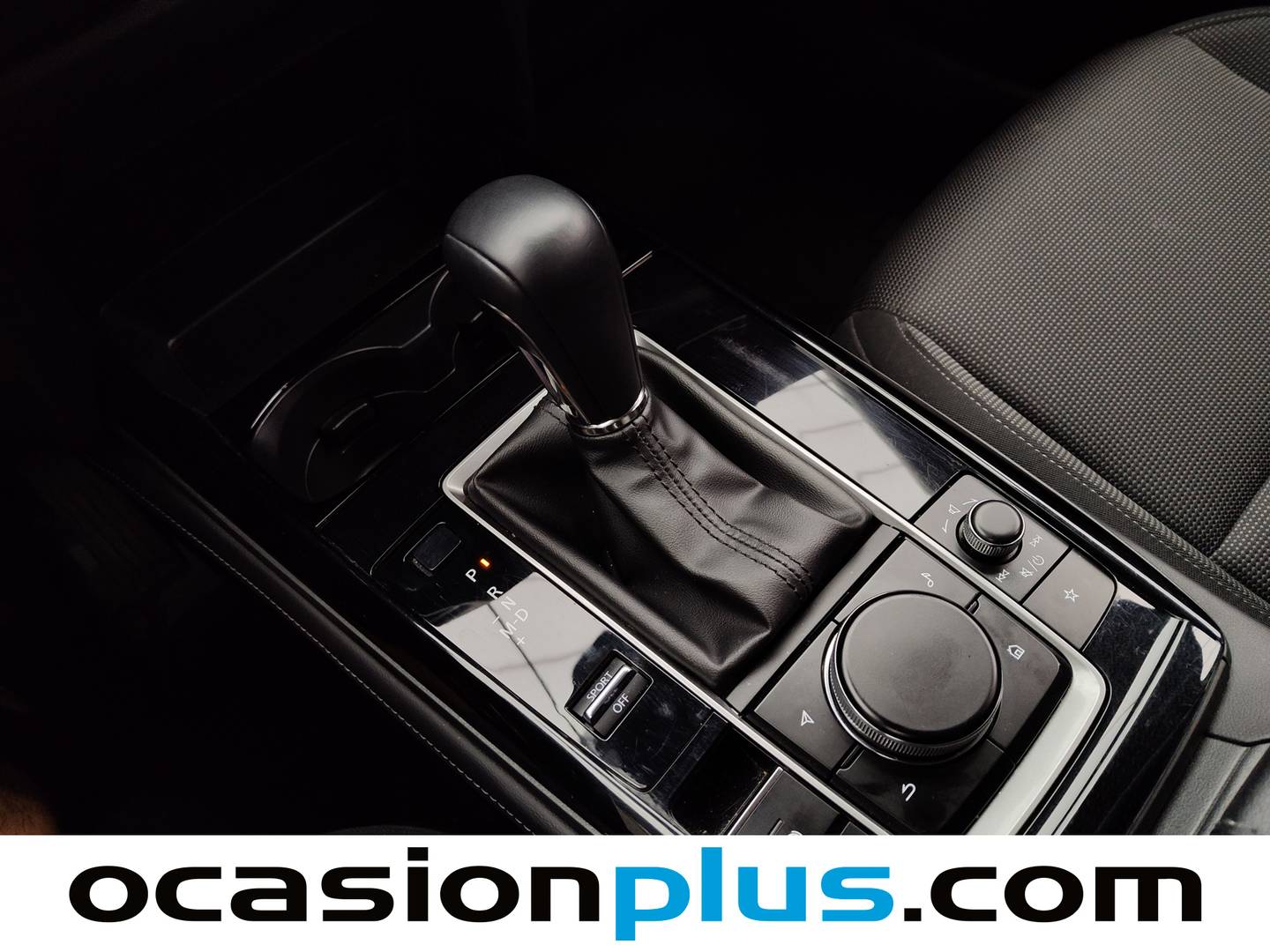 Foto Mazda CX-30 Mazda CX-30 2.5 e-Skyactive G MHEV Prime-Line AT (140 CV)