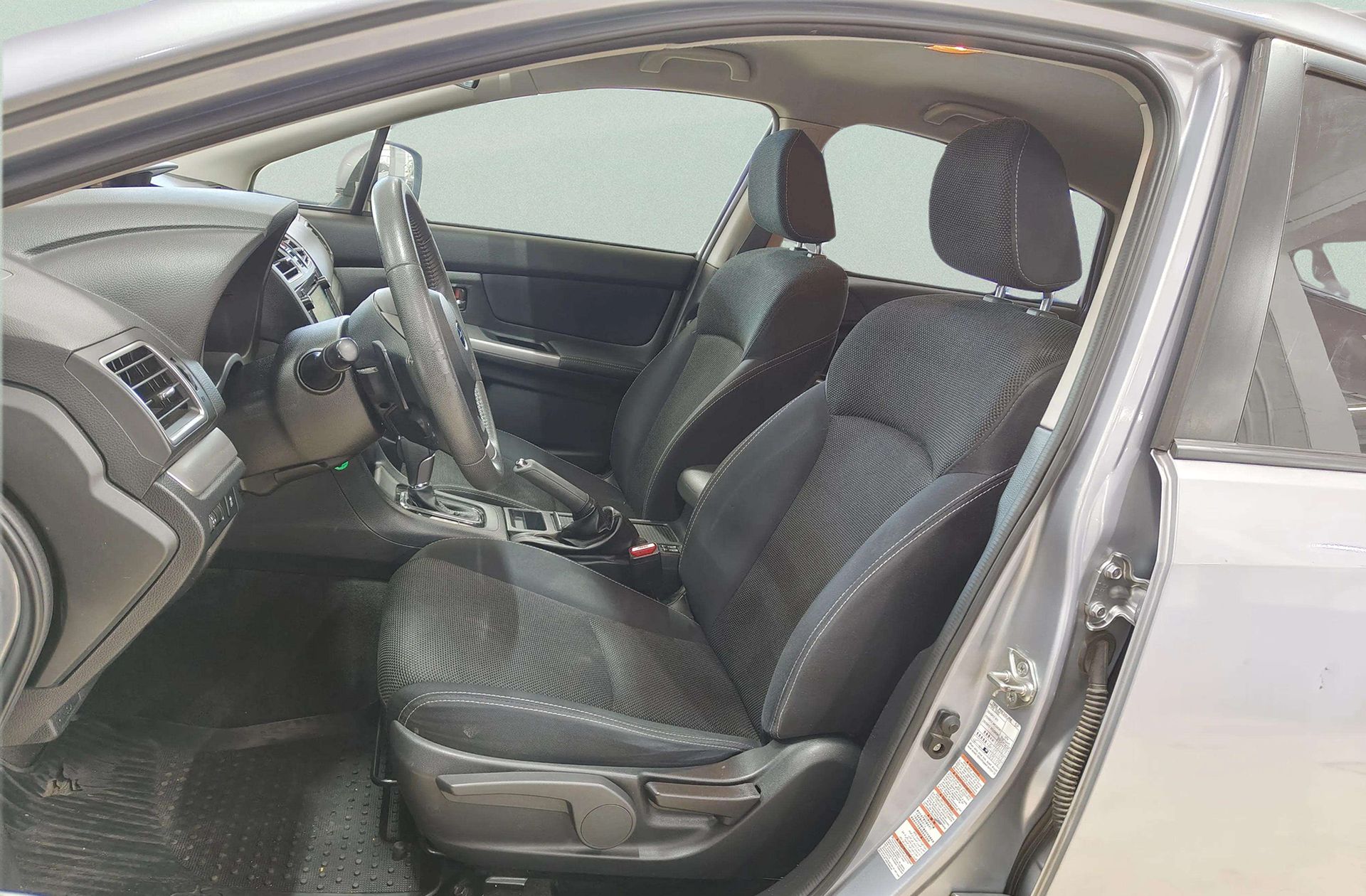 Subaru XV 2.0i Executive CVT Lineartronic - foto 11
