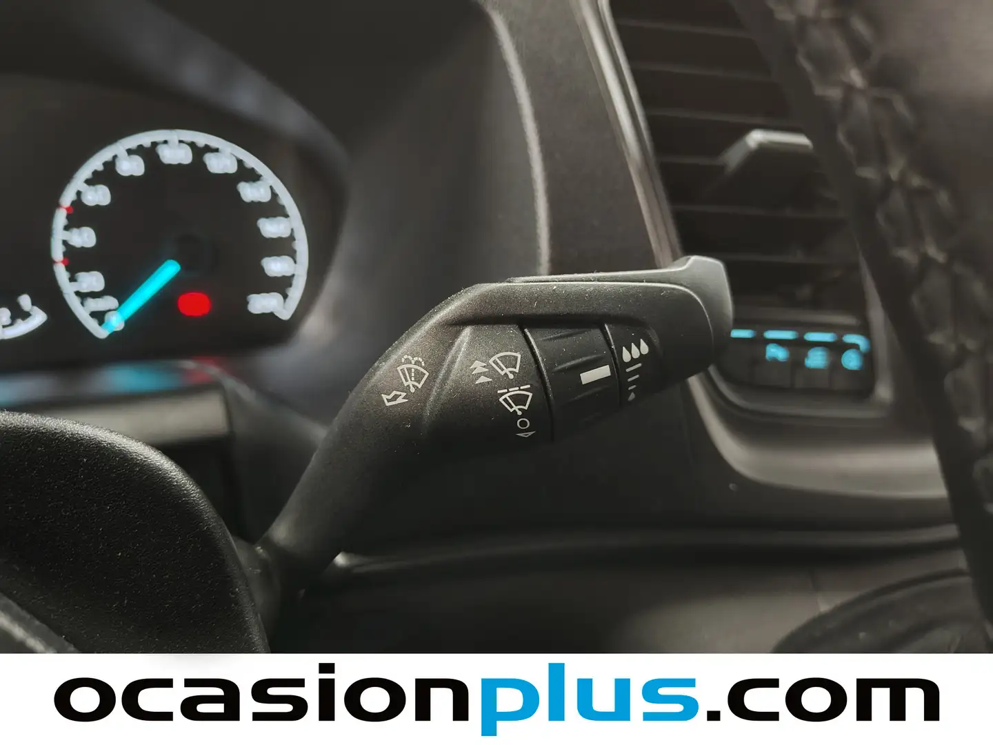 Foto Ford Transit Custom Ford Transit Custom Kombi 2.0 TDCI 320 L1 Trend (130 CV)