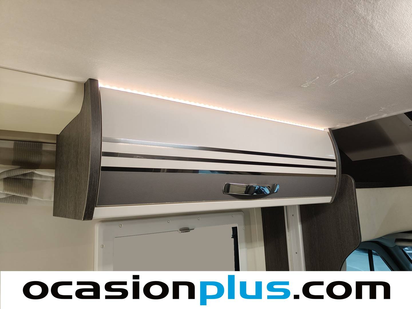 Foto Roller Team KRONOS 265 TL Roller Team KRONOS 265 TL (170 CV)