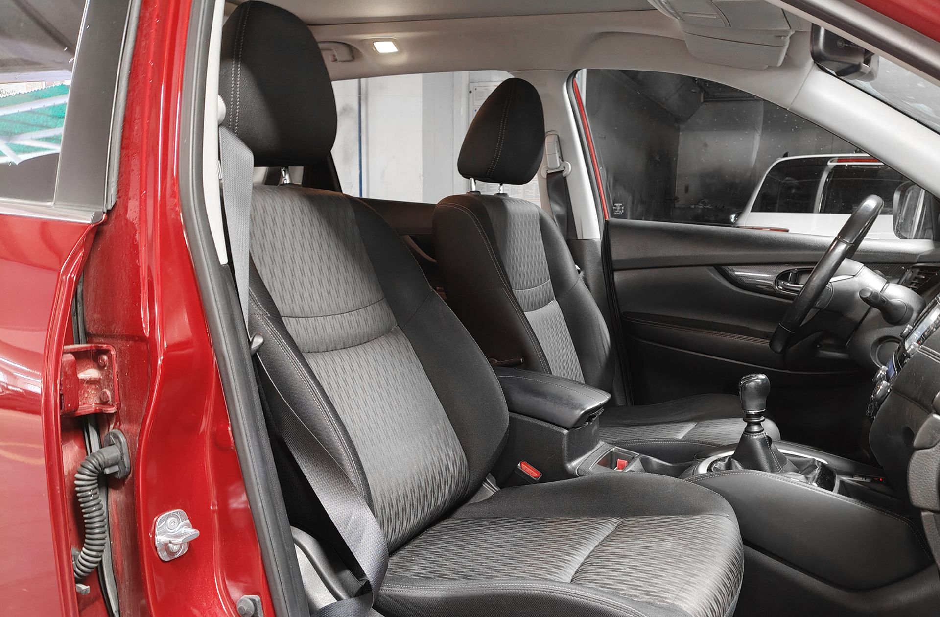 Nissan X-Trail 1.6 DIG-T N-Connecta 4x2 - foto 20