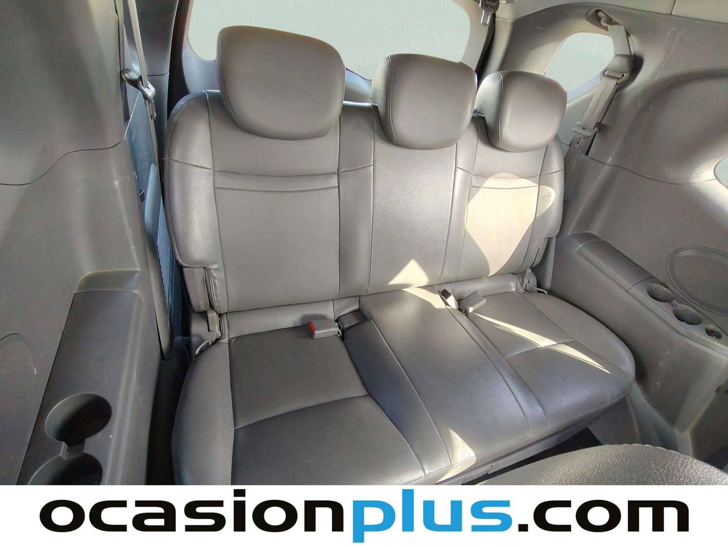 Foto SsangYong Rodius Ssangyong Rodius 2.0 e-Xdi Limited 4x4 Auto (155 CV) 7 Plazas