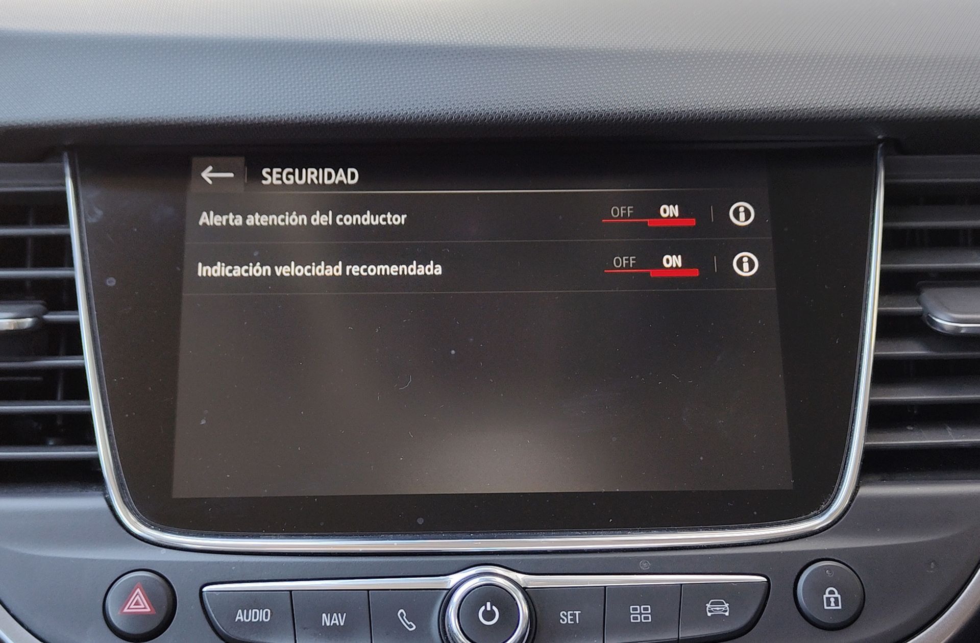 Opel Crossland 1.2 Innovation - foto 12