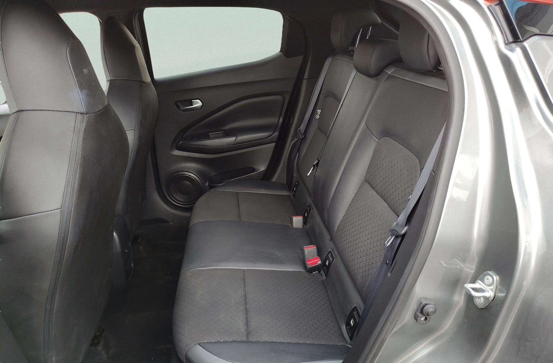 Nissan Juke 1.6 Hybrid N-Connecta - foto 11