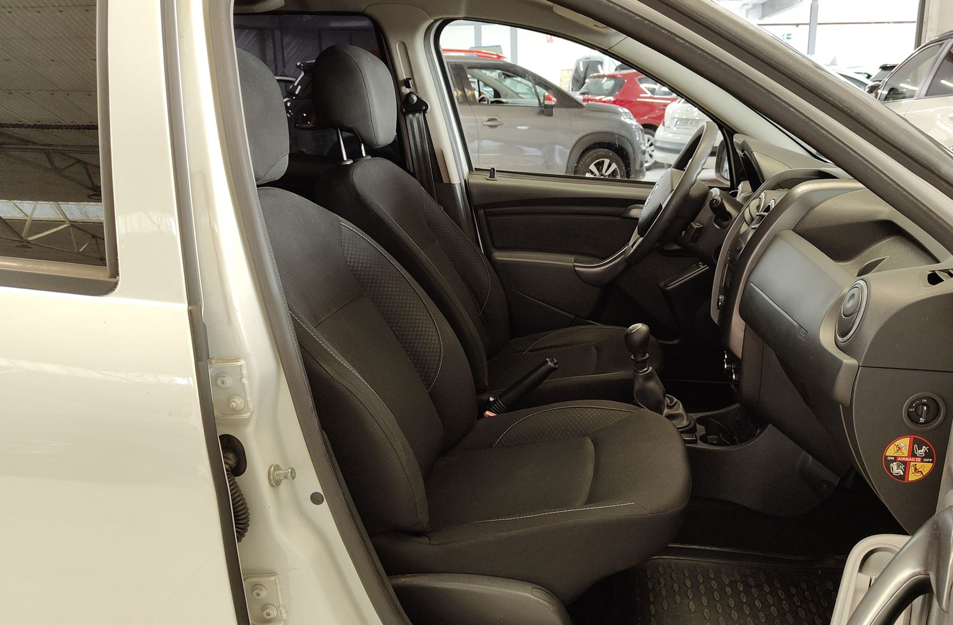 Dacia Duster SL Eficacia 4x2 dCi - foto 14
