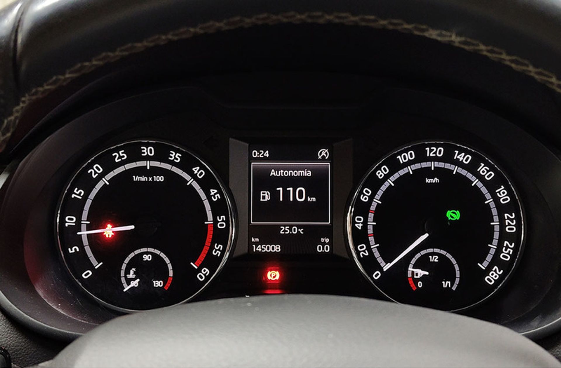 Škoda Octavia Combi 2.0 TDI RS DSG - foto 27