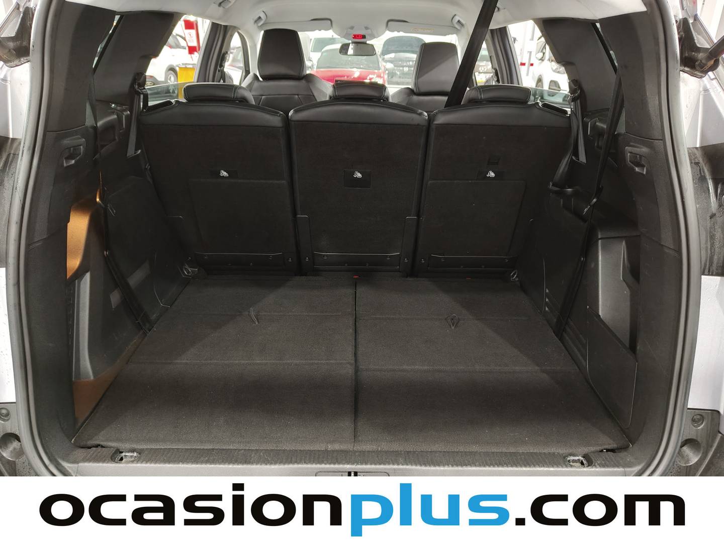 Foto Peugeot 5008 Peugeot 5008 PureTech 130 S&S Allure EAT8 (130 CV) 7 Plazas