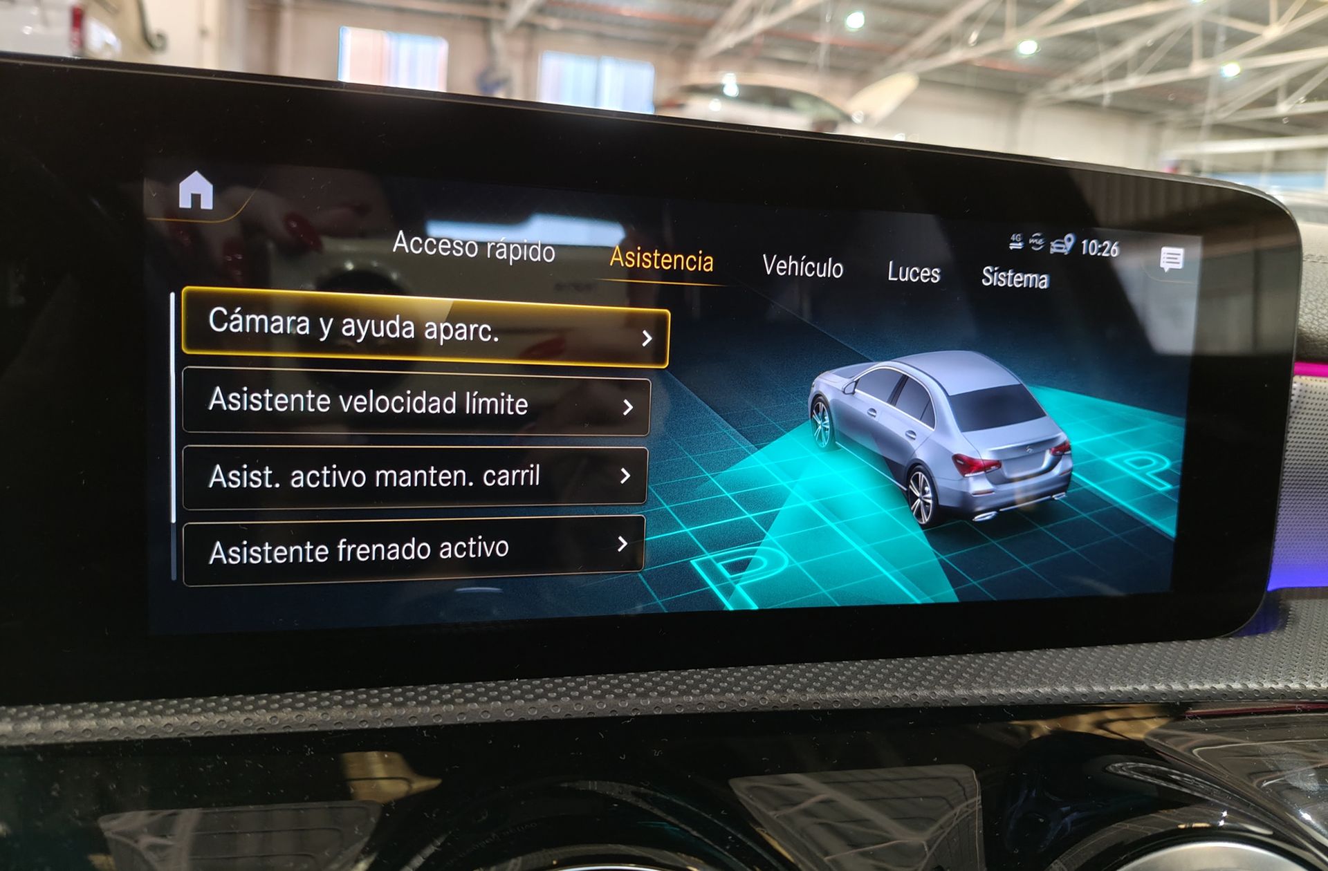 Mercedes-Benz Clase A 200 d Sedán Pack AMG - foto 10
