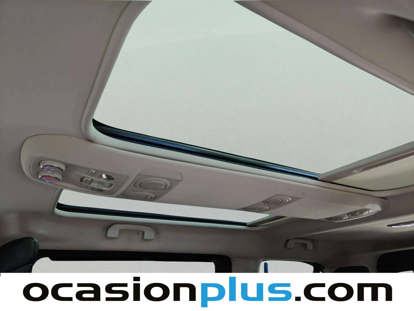 Equipamiento del Peugeot Traveller Peugeot Traveller BlueHDi 150 Allure Standard (150 CV) 9 Plazas