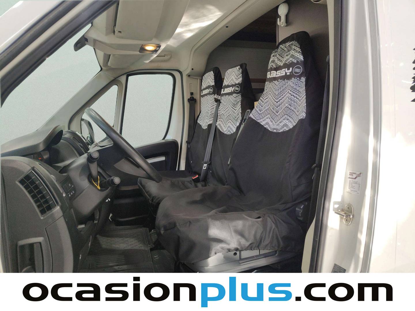 Peugeot Boxer Peugeot Boxer Furgon BlueHDi 140 S&S 335 L2H2  (140 CV) 3 Plazas de segunda mano