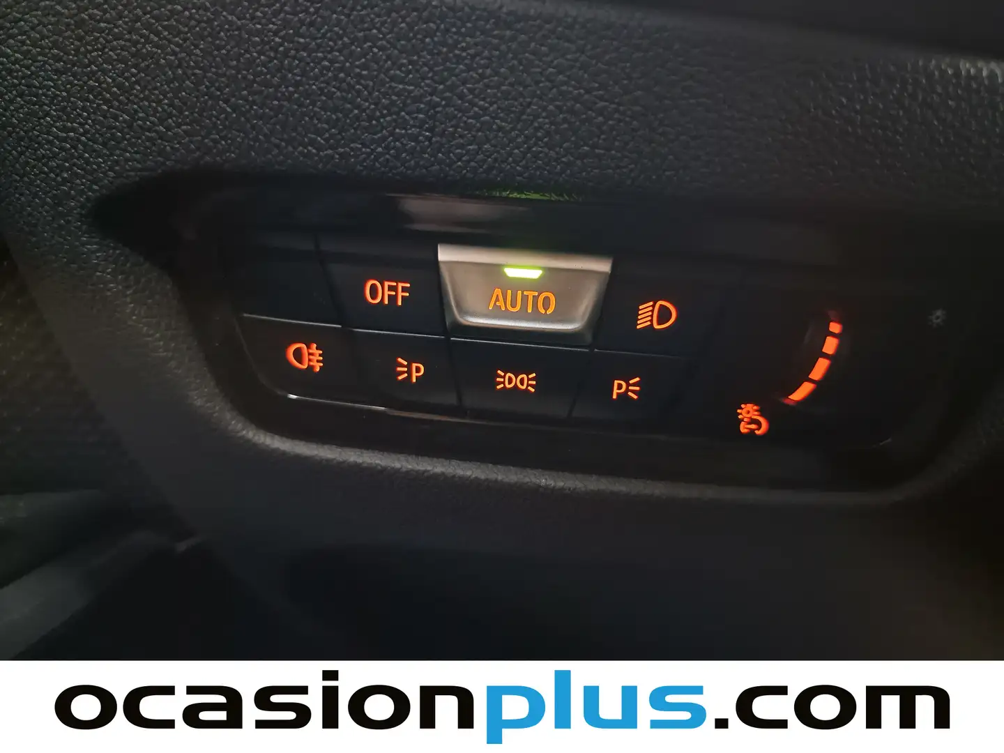 Foto BMW Serie 3 BMW Serie 3 318d Touring (150 CV)