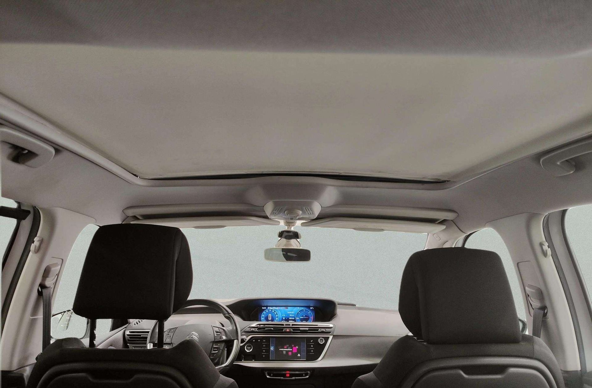 Citroën C4 Picasso 1.6 e-HDI Intensive - foto 6