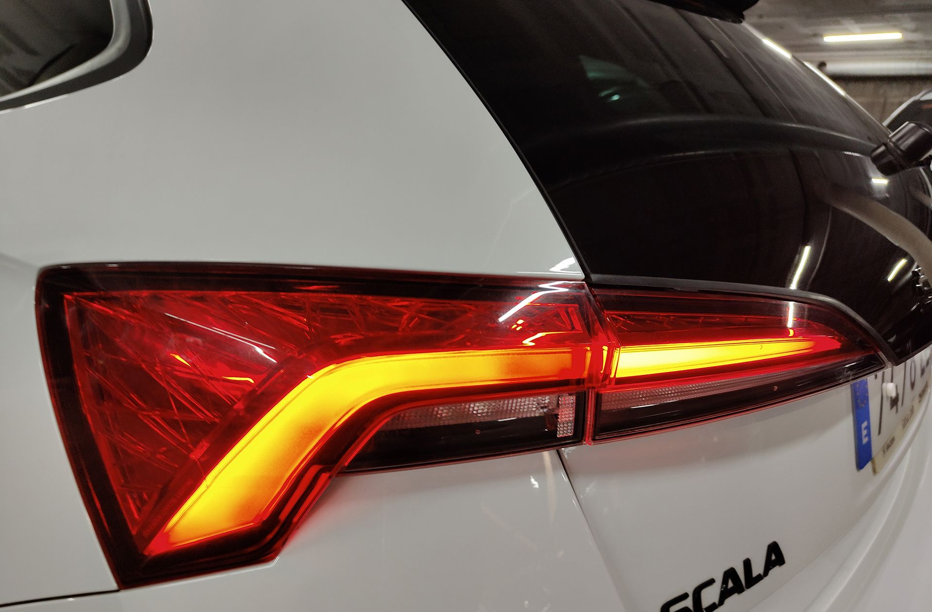 Škoda Scala 1.5 TSI Montecarlo - foto 18