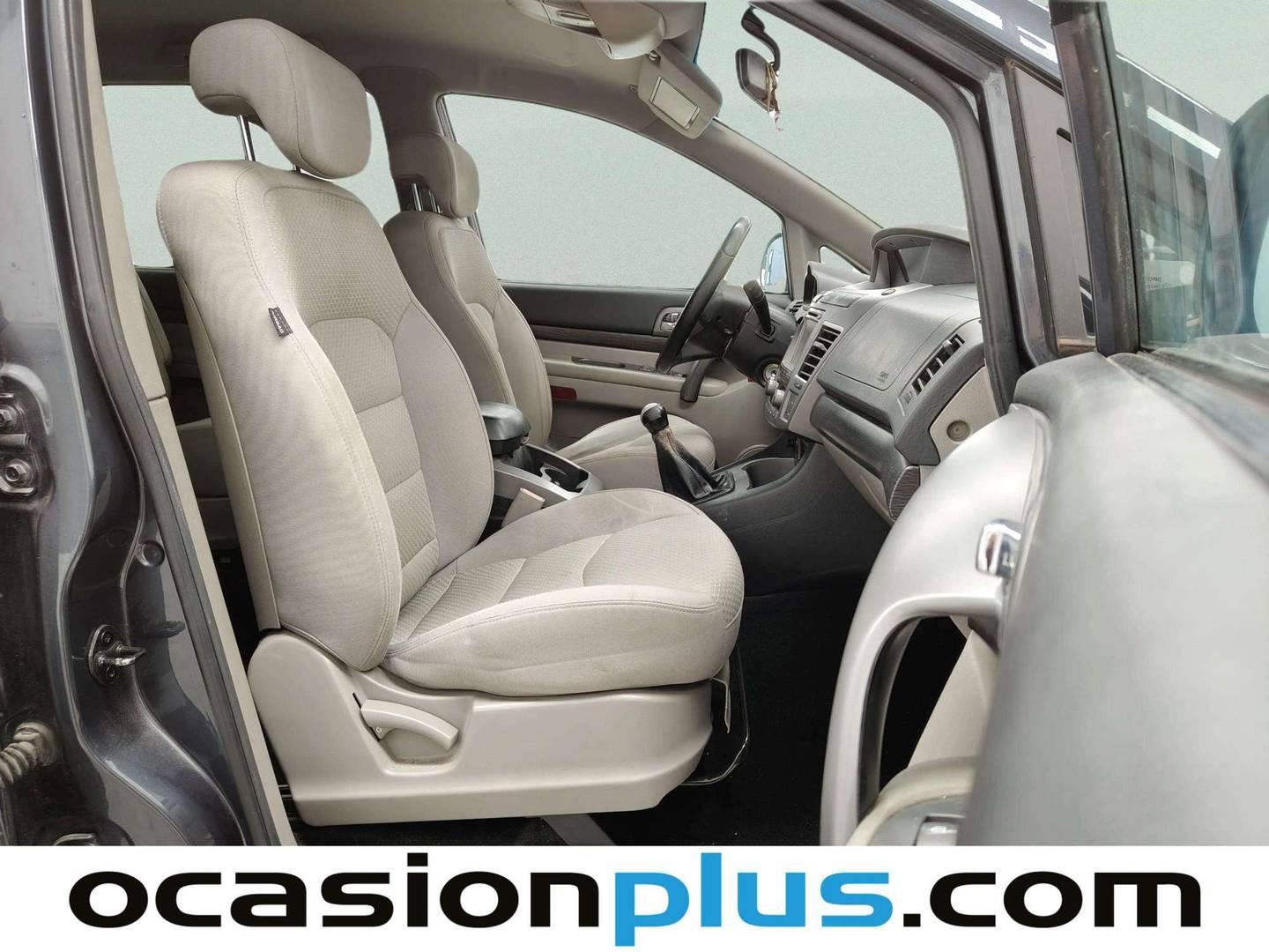 SsangYong Rodius SsangYong Rodius D22T Premium (178 CV) 7 plazas km 0