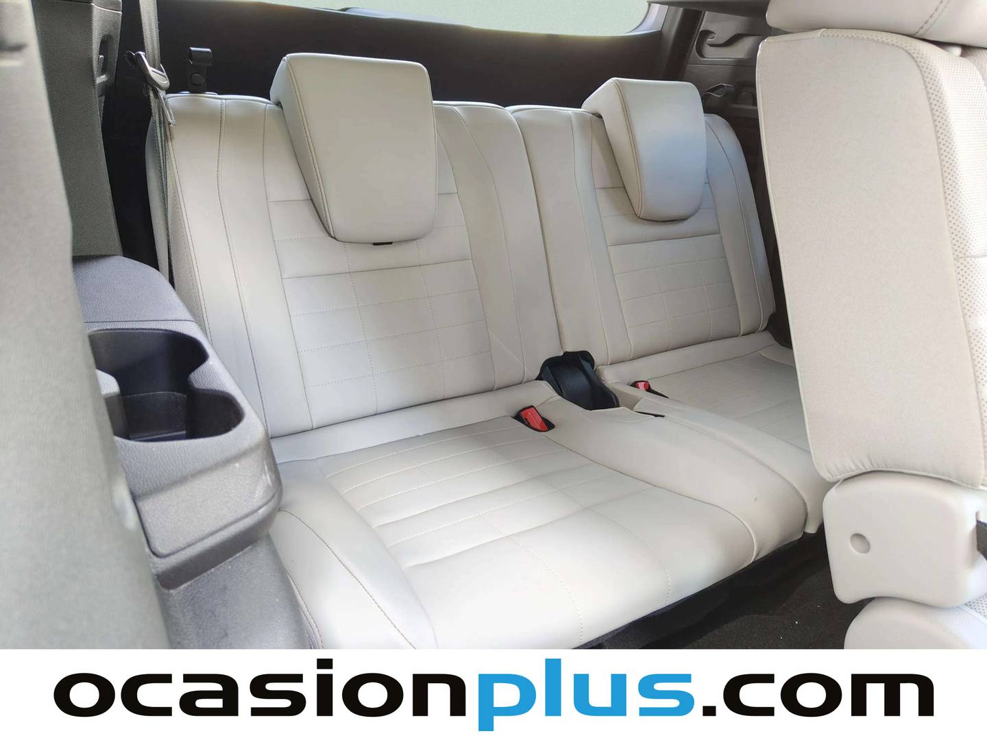 Equipamiento del Renault Espace Renault Espace E-Tech 200 full hybrid Iconic (200 CV) 7 Plazas