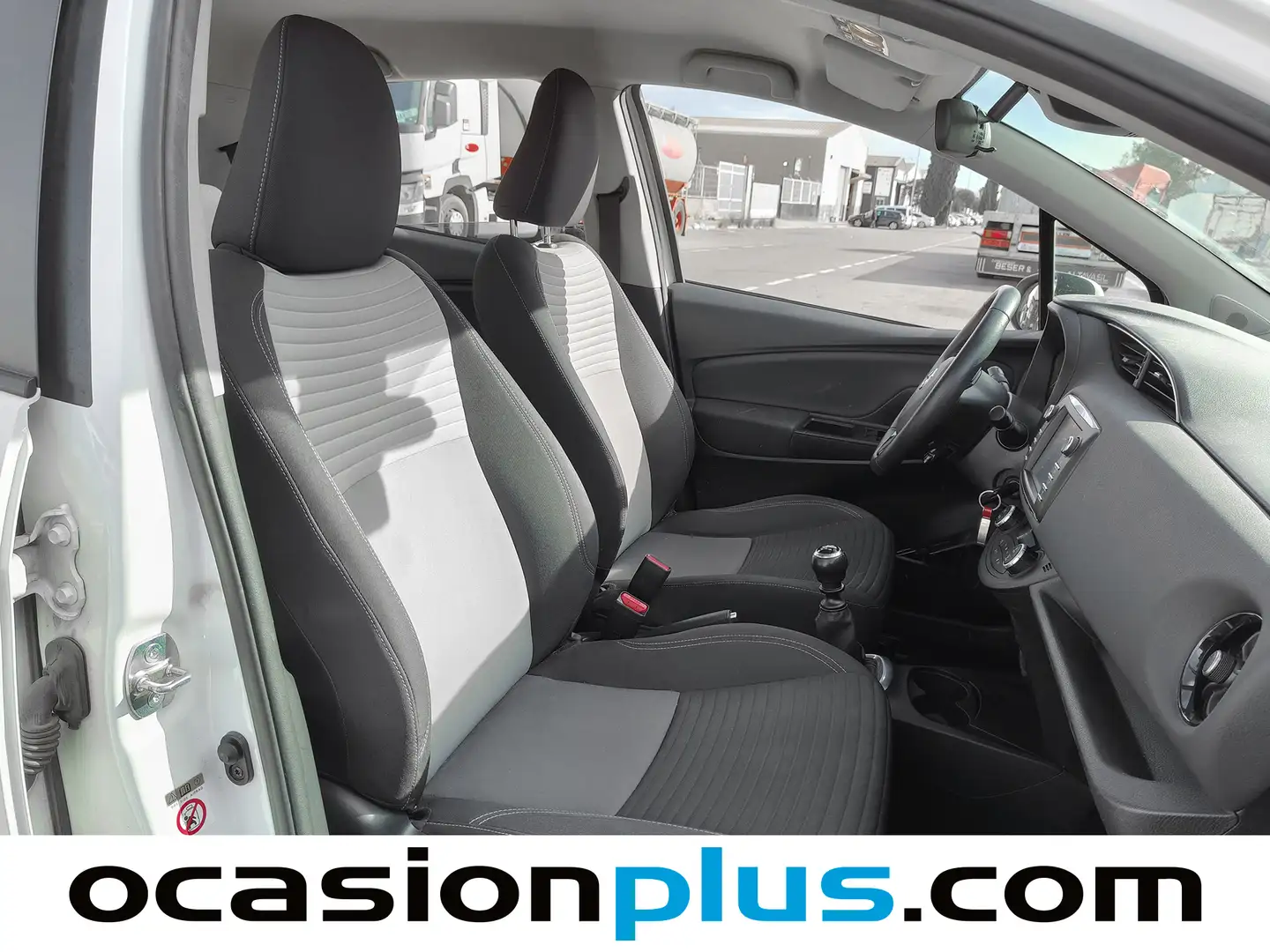 Foto Toyota Yaris Toyota Yaris 1.5 Feel (111 CV)