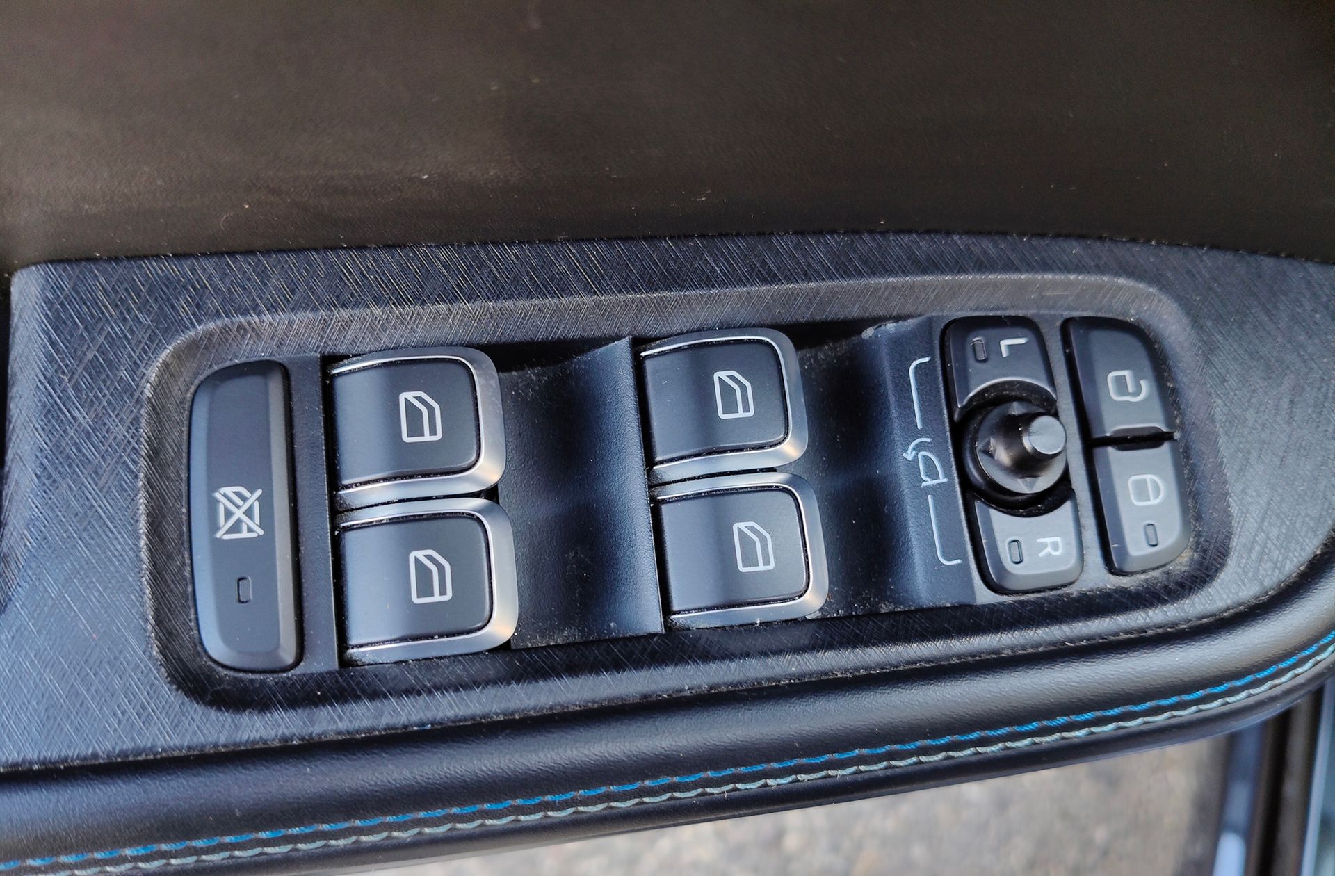 Lynk & Co 01 1.5 PHEV - foto 22