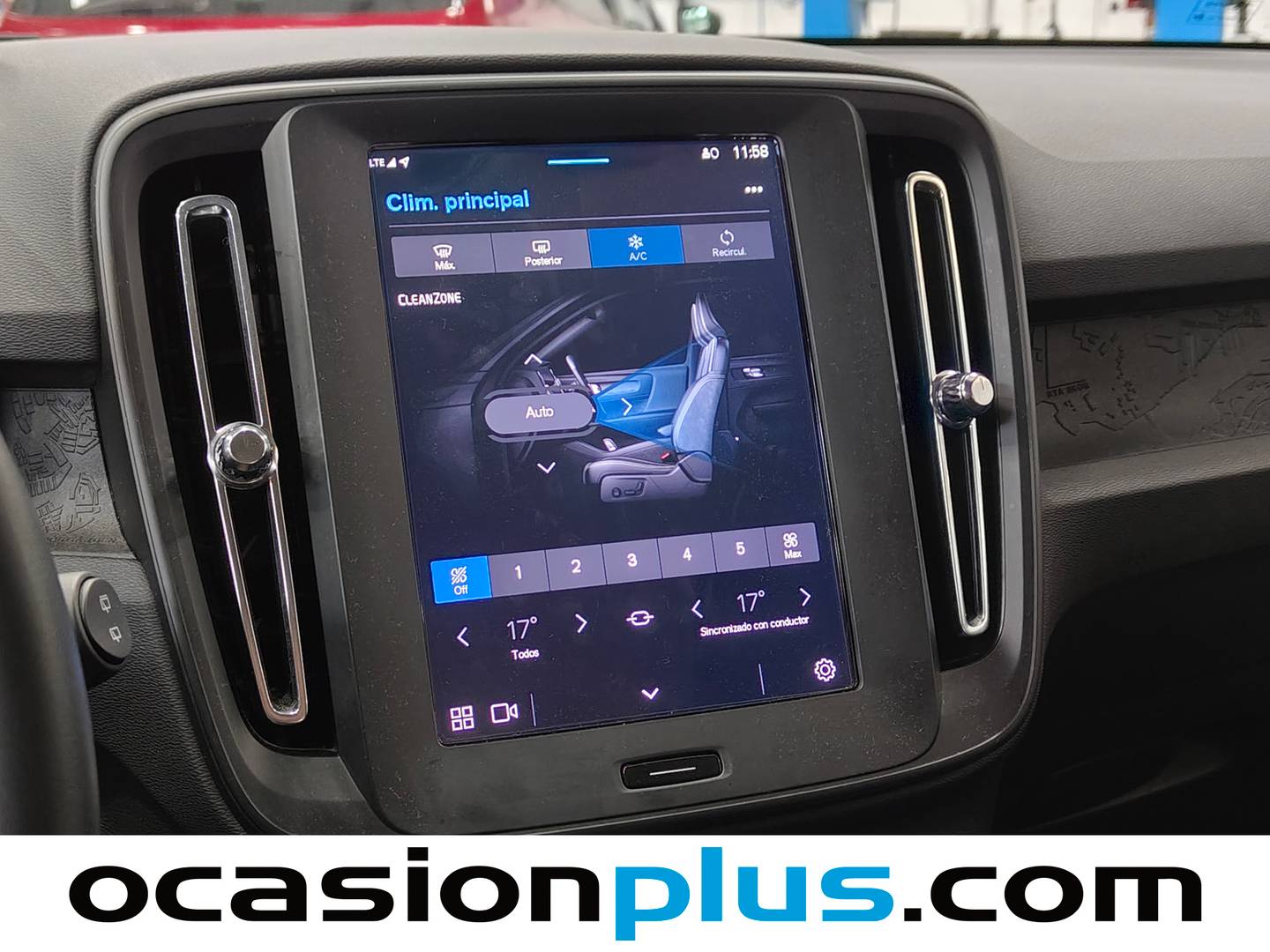 Volvo XC40 Volvo XC40 B3 G Essential Auto (163 CV) 2024