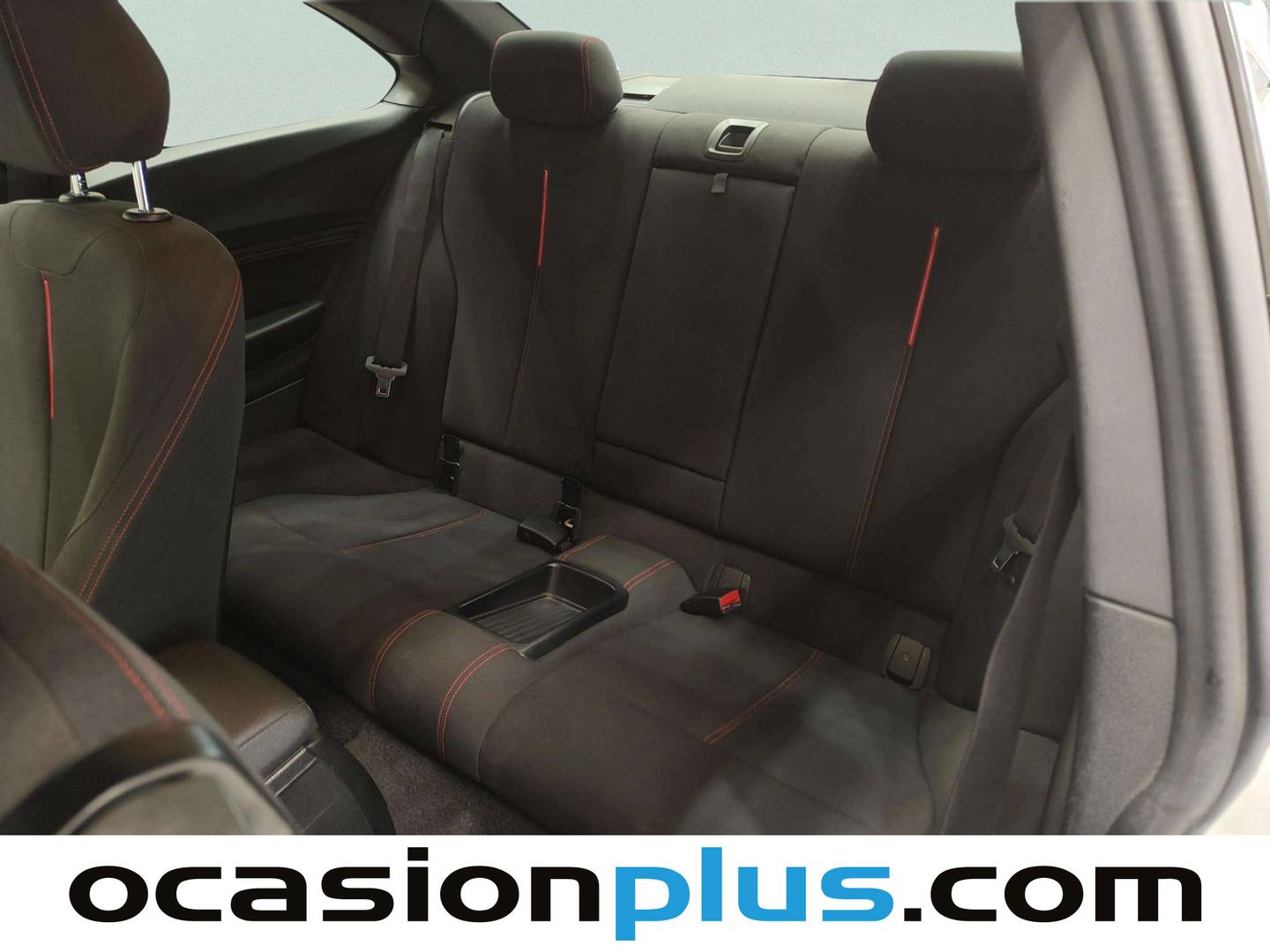 Foto asientos traseros BMW Serie 2 BMW Serie 2 218d Coupe (143 CV)