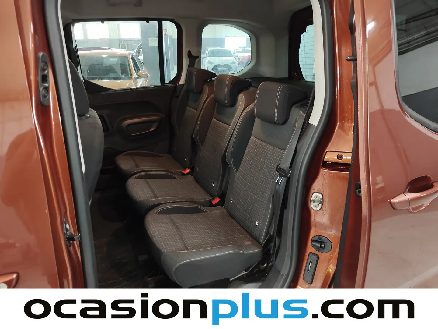 Foto Peugeot Rifter Peugeot Rifter BlueHDi 100 GT Line Standard (100 CV)