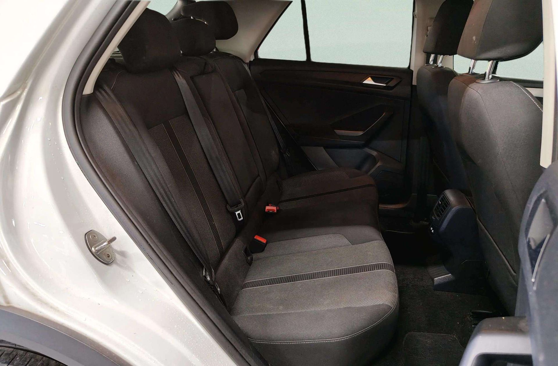 Volkswagen T-Roc Life 1.5 TSI - foto 17