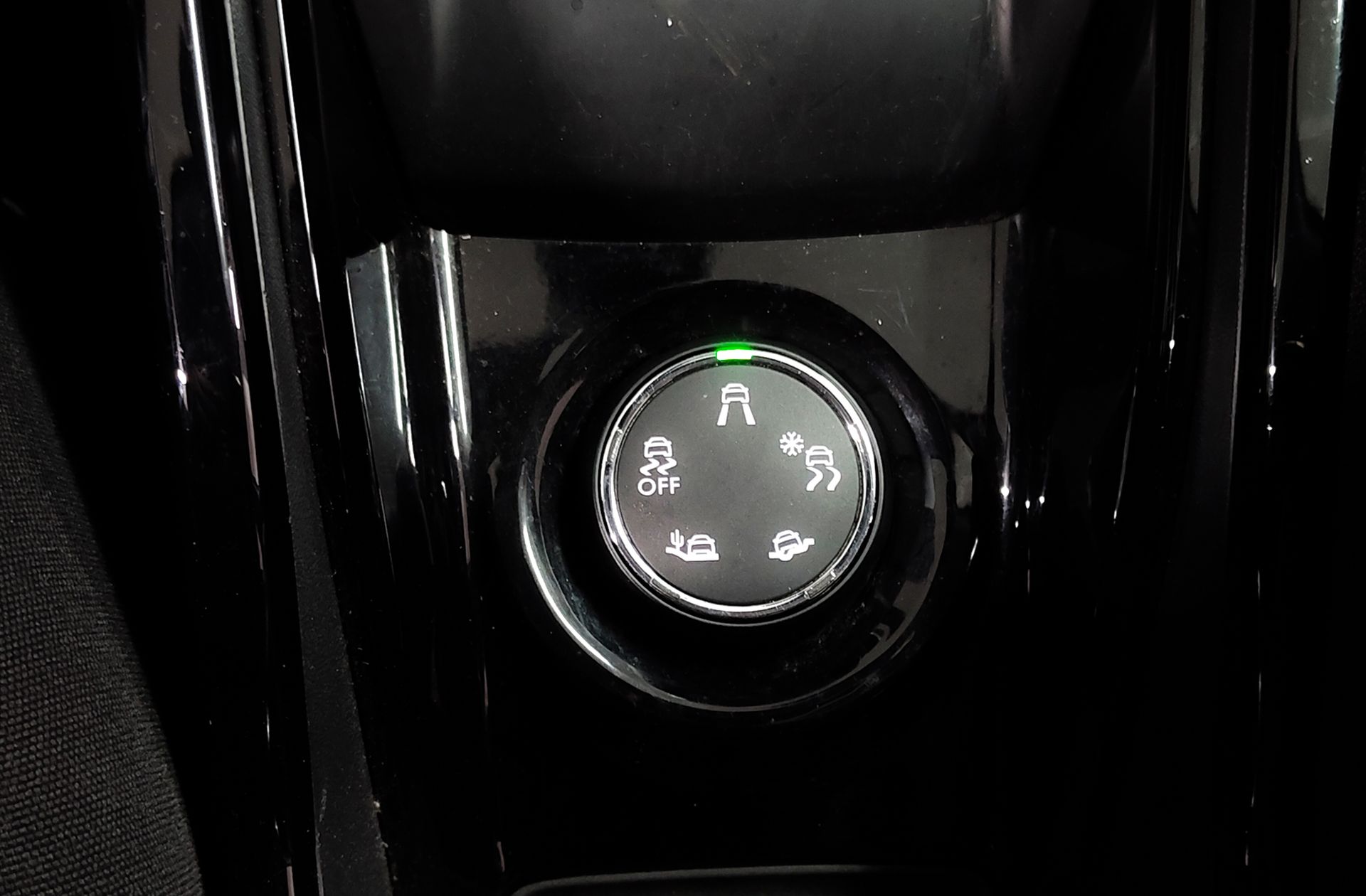 Peugeot 2008 PureTech 110 Allure EAT6 - foto 11