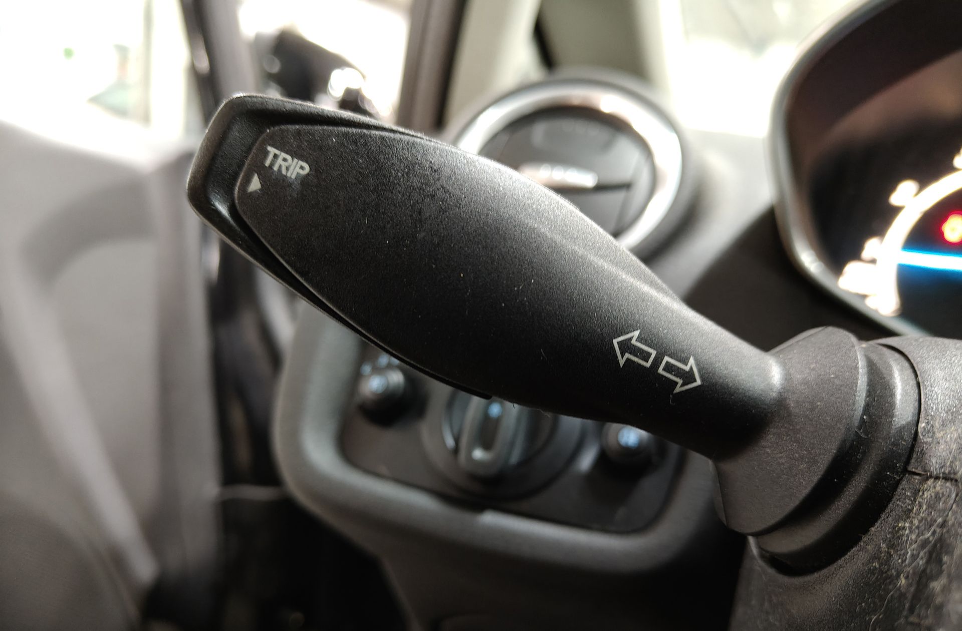 Ford Fiesta 1.0 EcoBoost Trend - foto 22