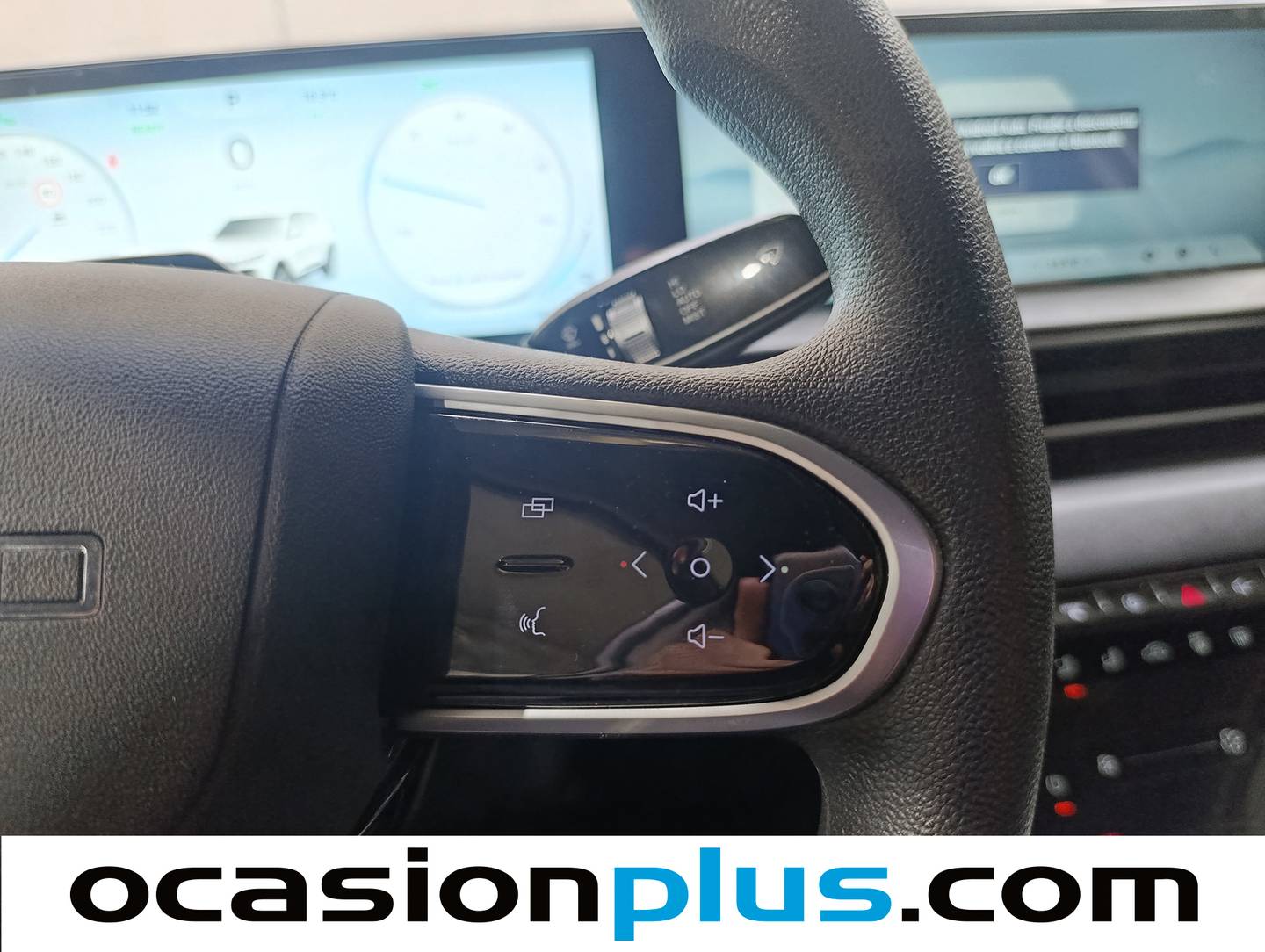 EBRO S400 EBRO S400 1.5 DHE HEV Premium CVT (211 CV) de ocasión