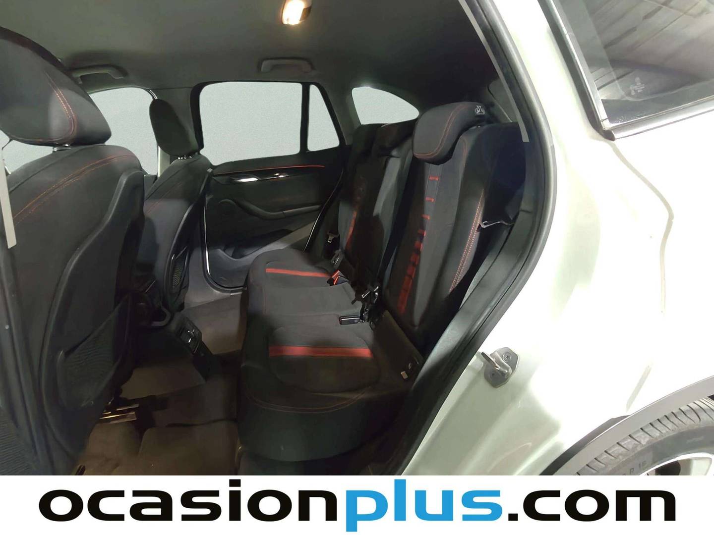 Foto asientos traseros BMW X1 BMW X1 sDrive18i (140 CV)