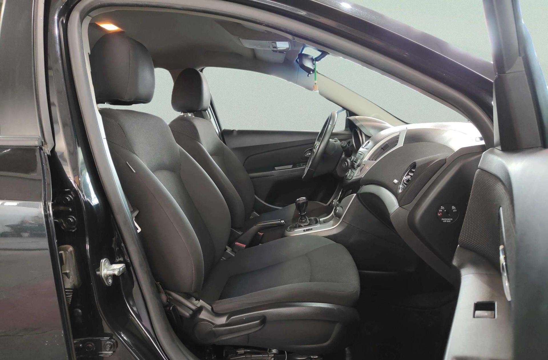 Chevrolet Cruze 1.7 LT - foto 16
