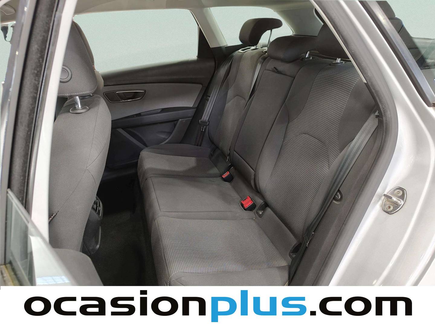 Foto asientos traseros Seat León Seat León ST 1.6 TDI S&S Style (115 CV)