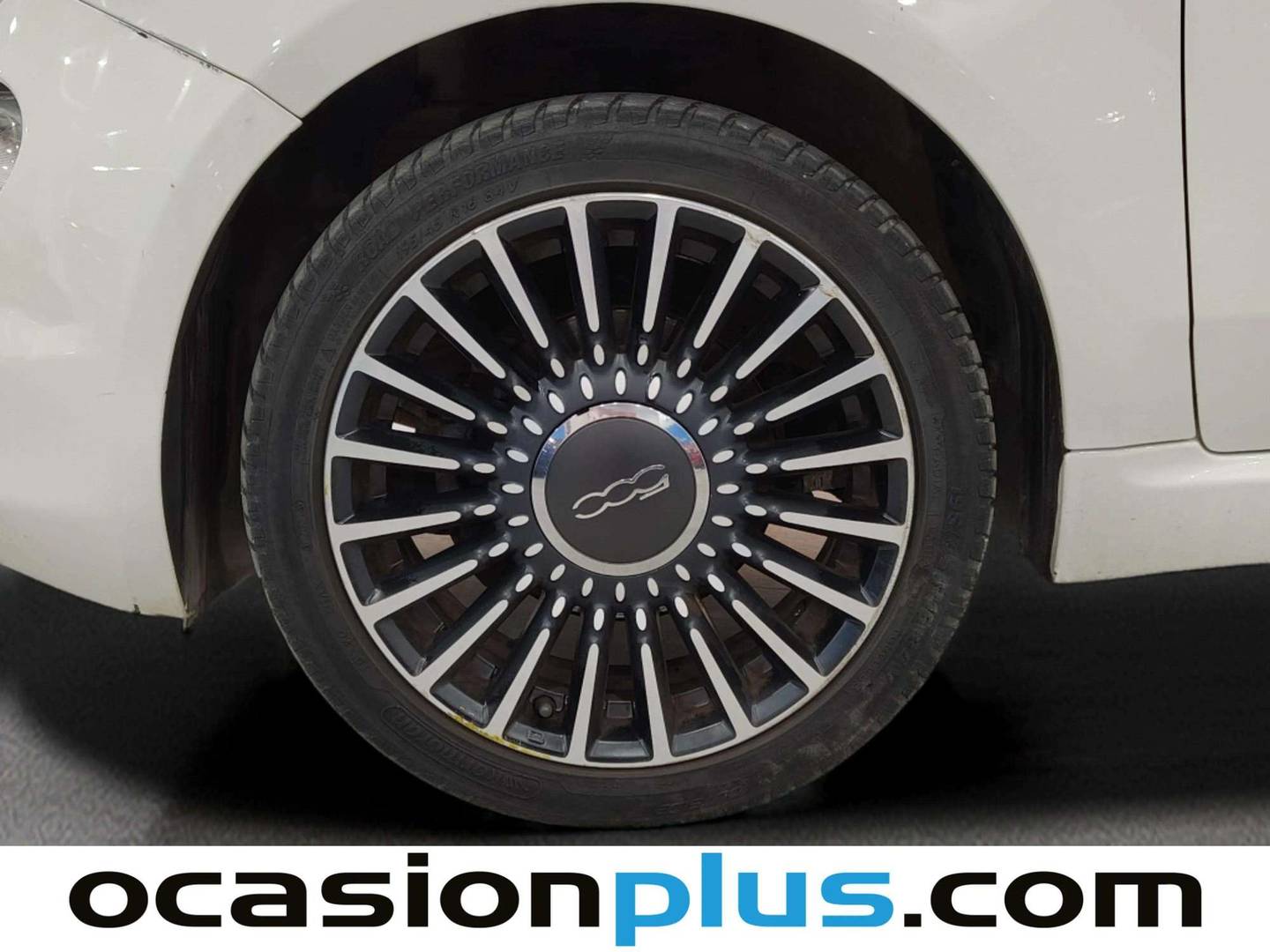 Foto Fiat 500 Fiat 500 1.2 8v Lounge (69 CV)