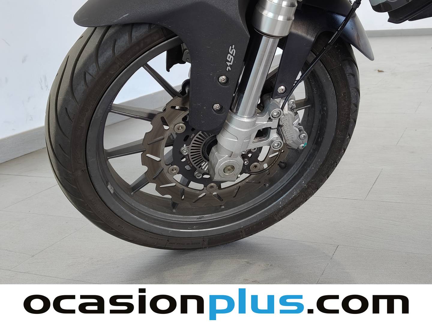 Benelli TRK 251 Benelli TRK 251 (26 CV) de segunda mano