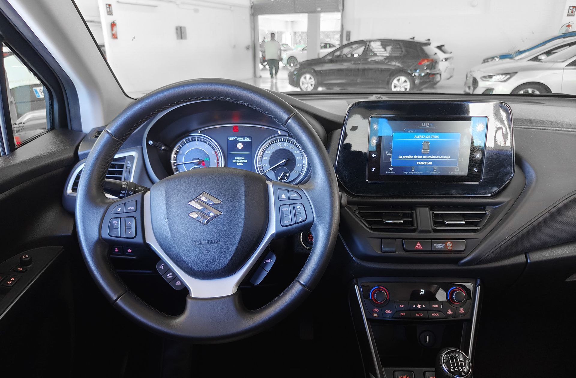Suzuki S-Cross 1.4T Mild Hybrid S2 4WD - foto 9