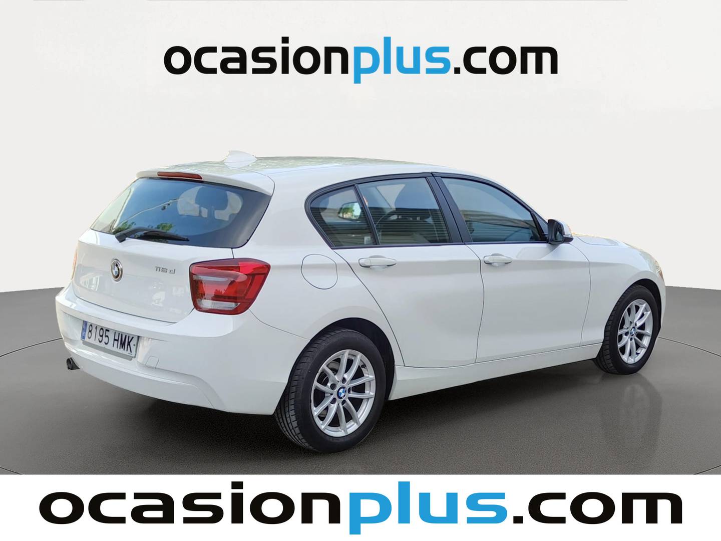 Foto trasera BMW Serie 1 BMW Serie 1 118d (143 CV) derecha