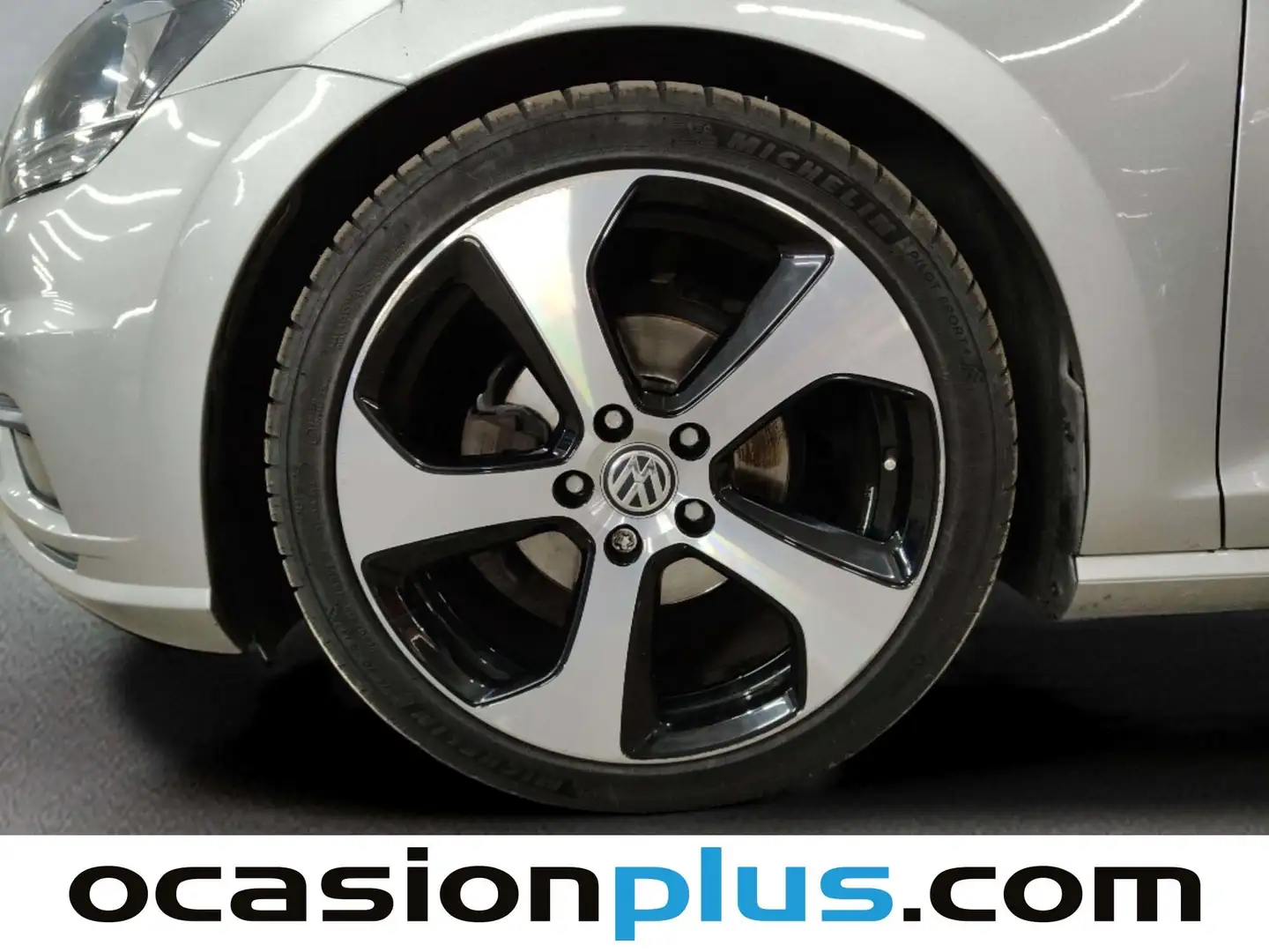 Foto Volkswagen Golf Volkswagen Golf Business 1.0 TSI (110 CV)