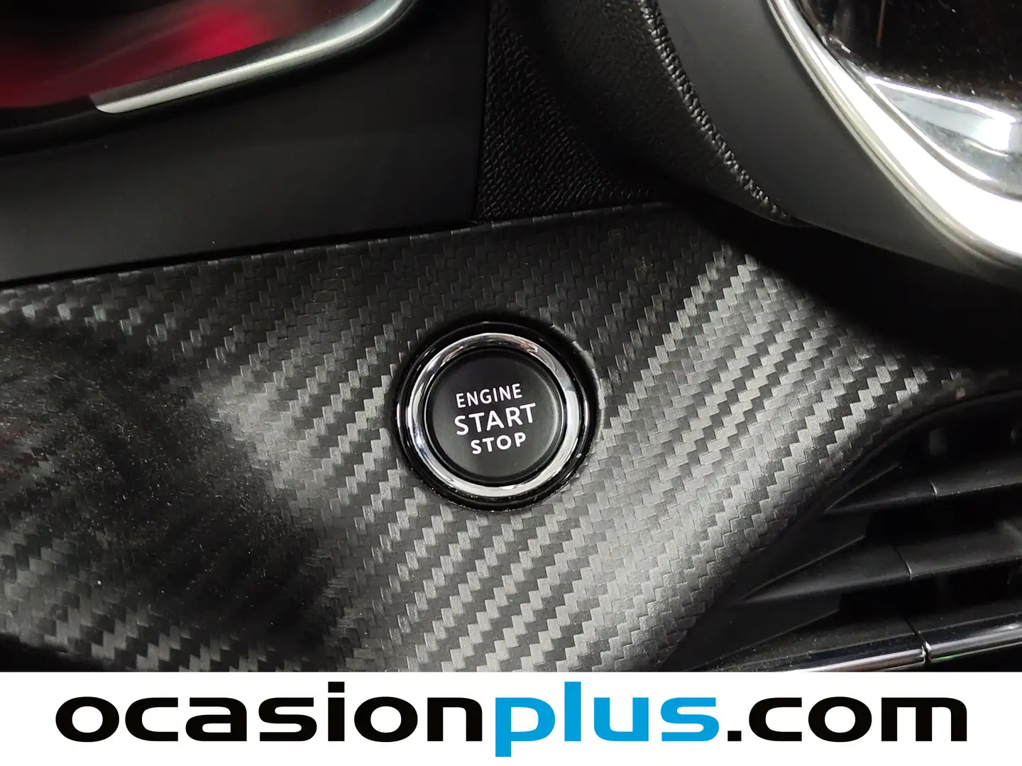 Foto Peugeot 2008 Peugeot 2008 PureTech 130 S&S Allure (130 CV)