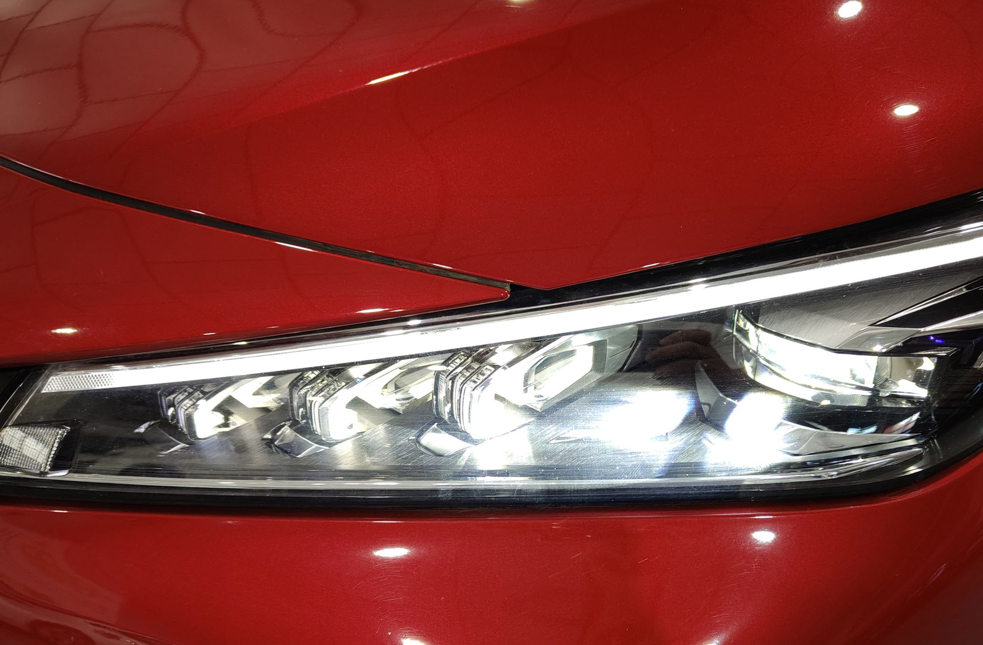 MG HS 1.5T Comfort DCT - foto 15