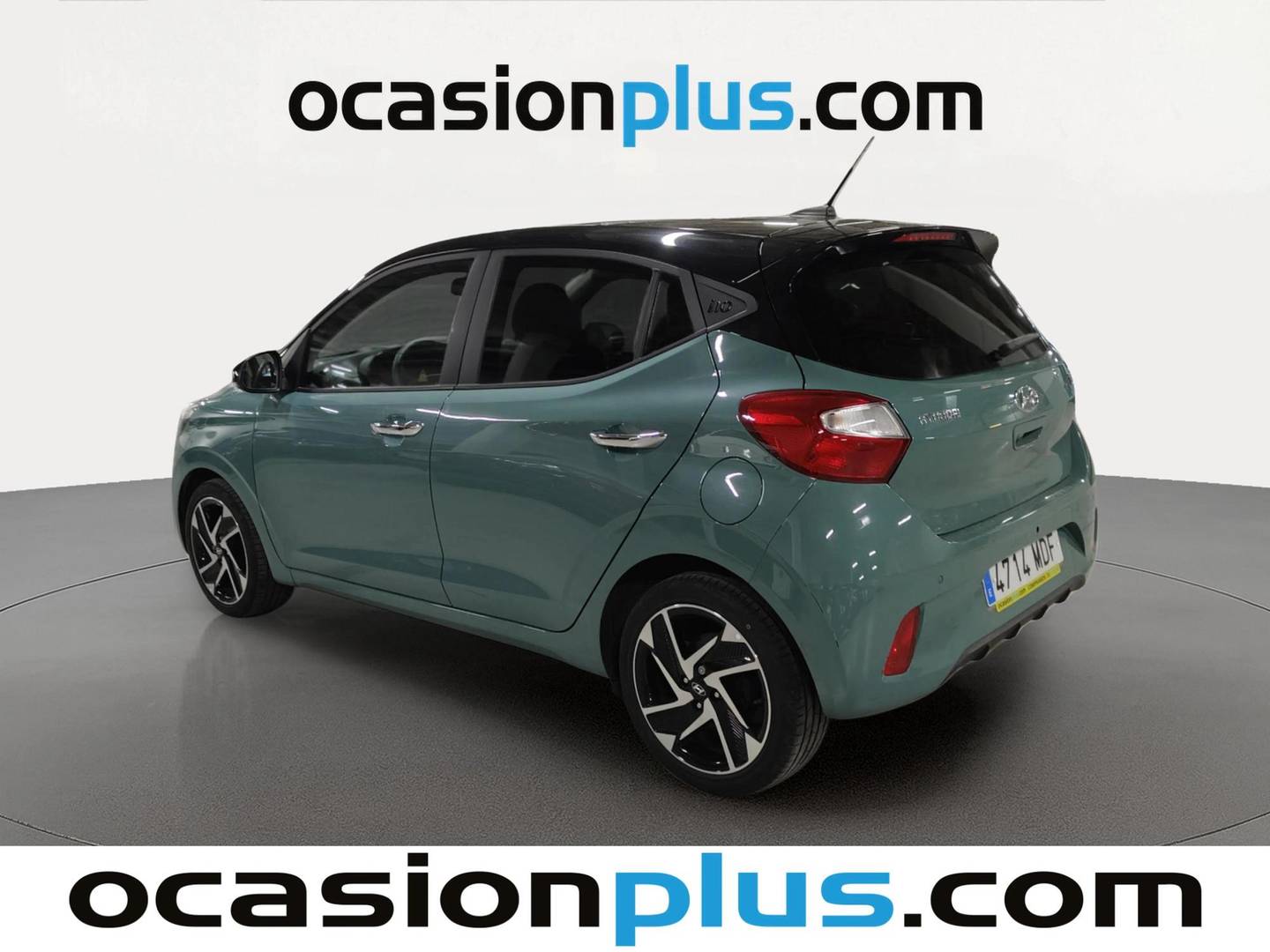 Foto trasera Hyundai i10 Hyundai i10 1.2 Tecno 2C (84 CV) izquierda