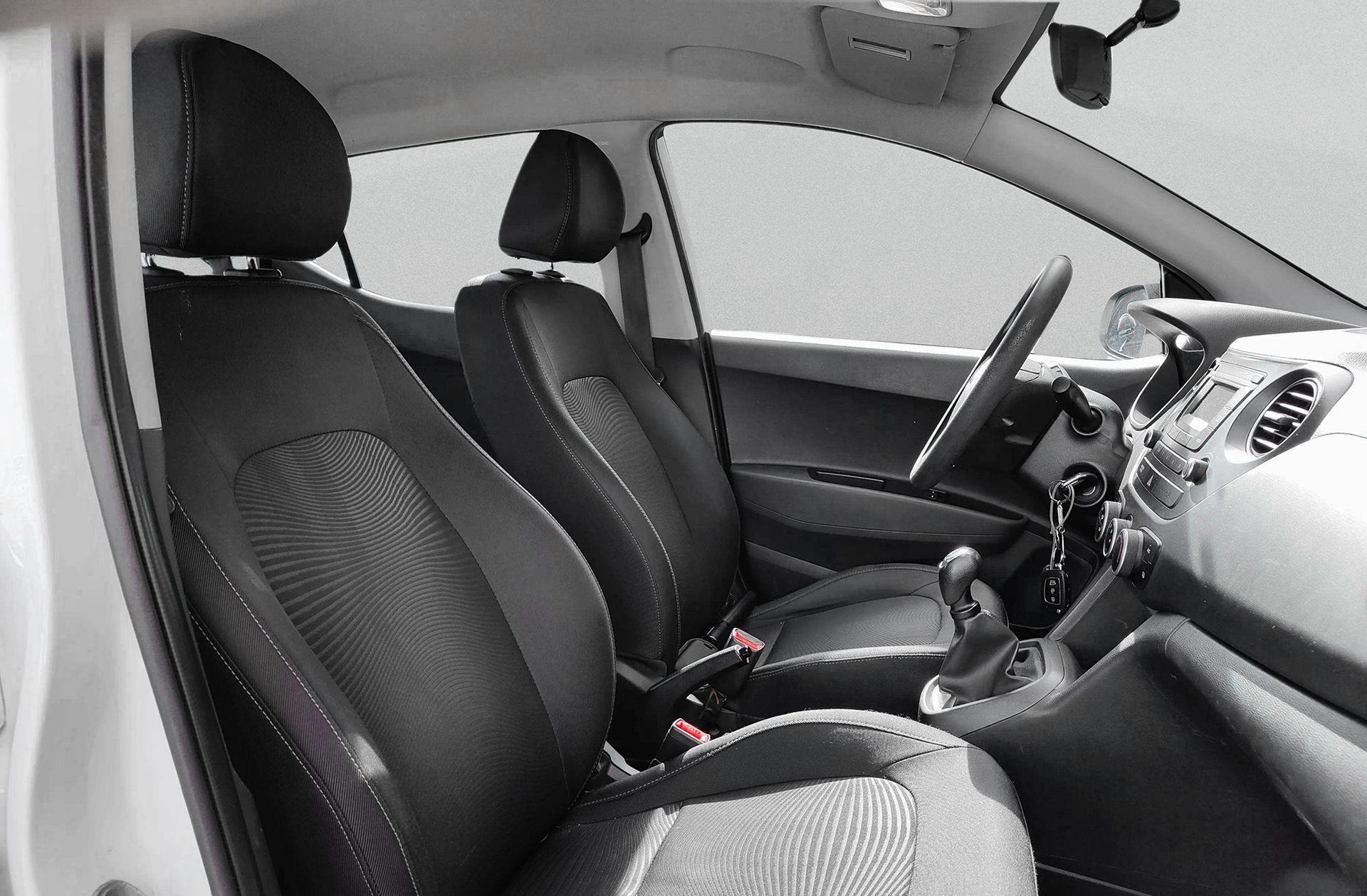 Hyundai i10 1.0 Klass - foto 16