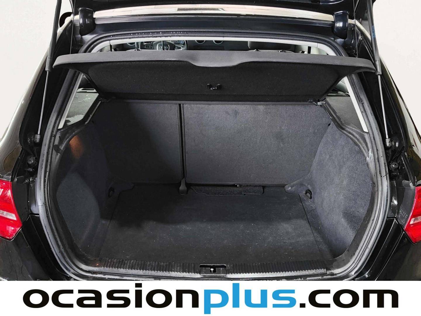 Fotos maletero Audi A3 Audi A3 Sportback Ambiente 1.6 TDI (105 CV)